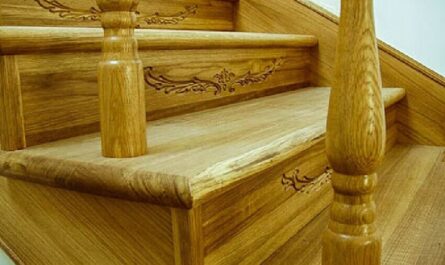 Деревянные ступени для лестницы